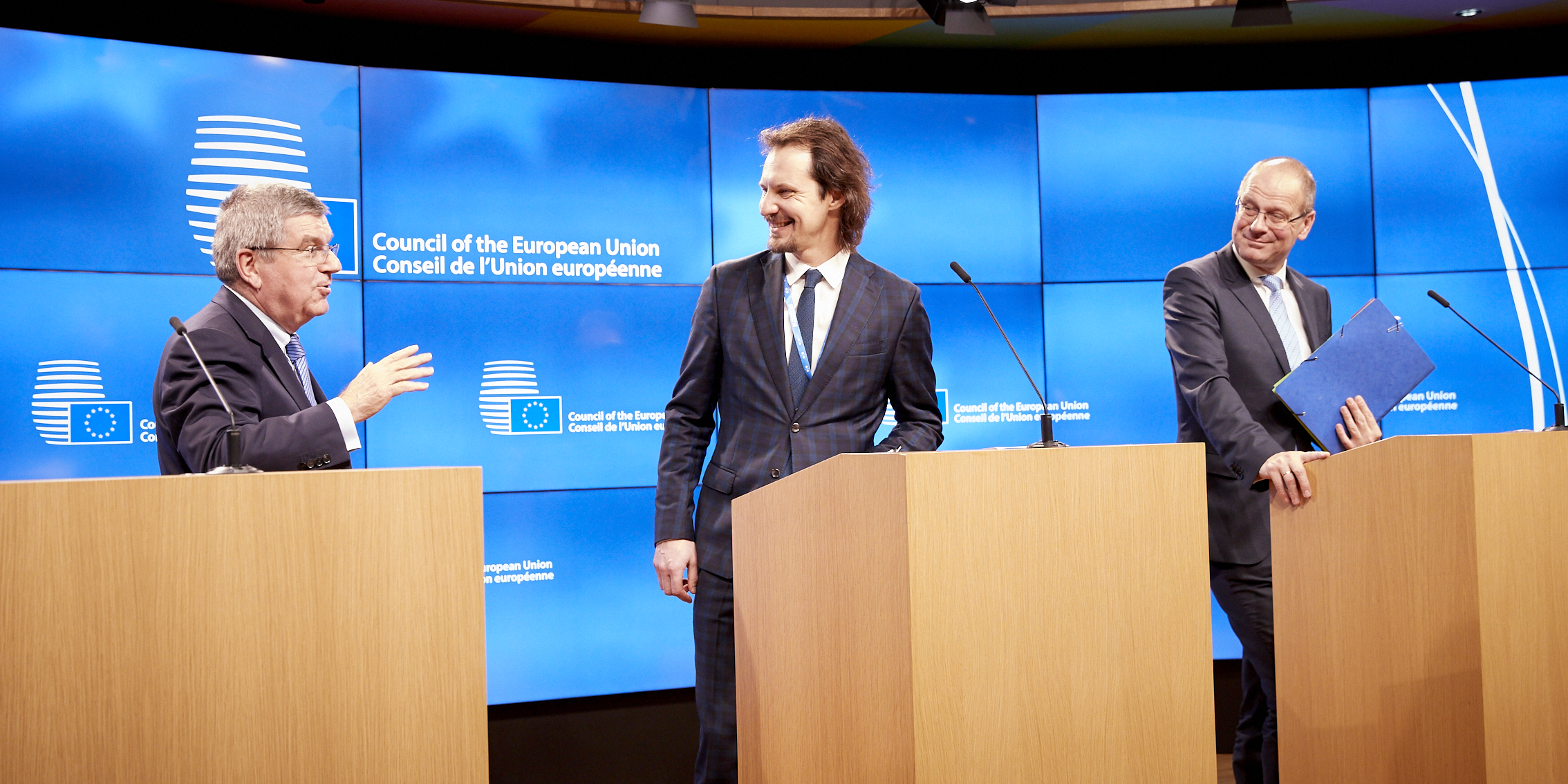 t.bach_i.saar_t.navracsics_eu_sports_council.jpg